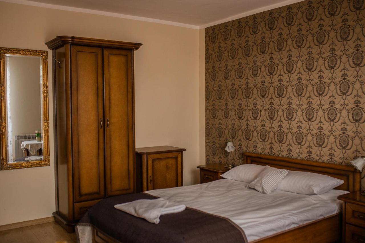 Hotel Przedzamcze Дзялдово Экстерьер фото