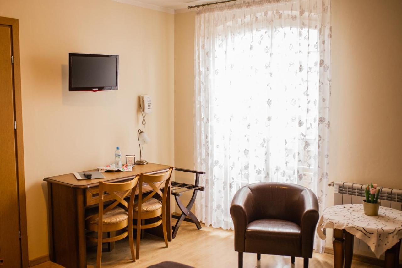 Hotel Przedzamcze Дзялдово Экстерьер фото
