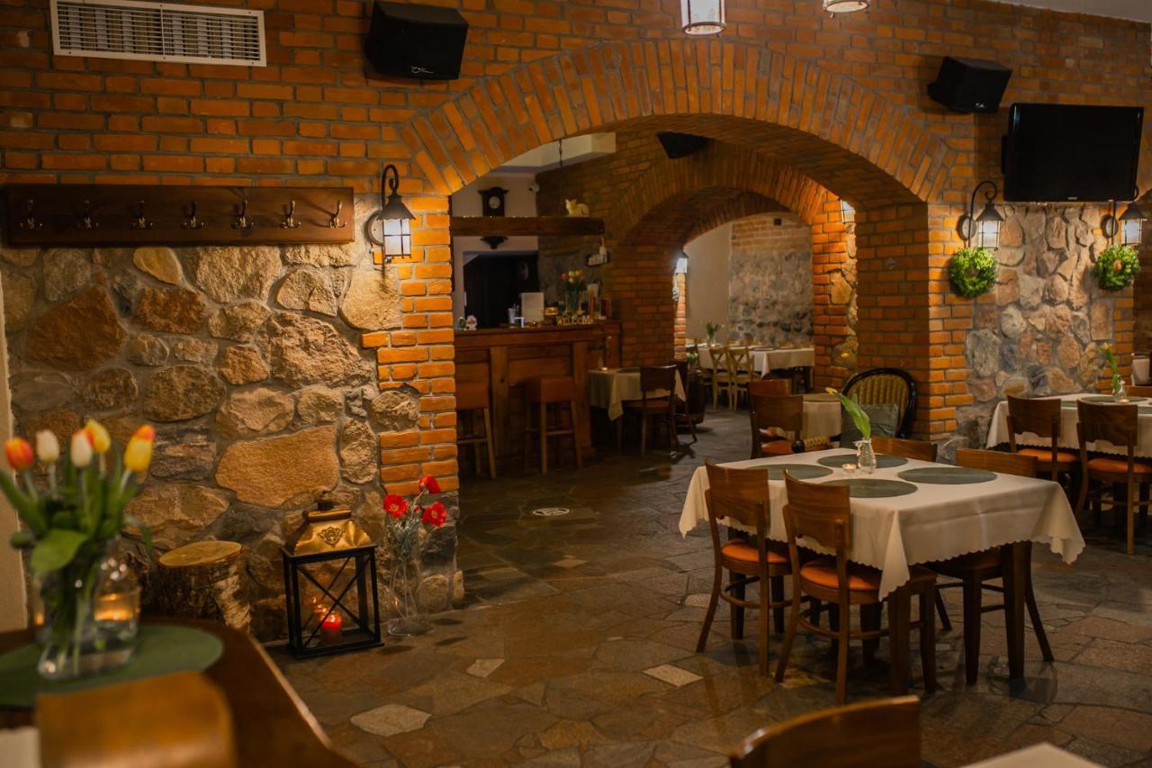 Hotel Przedzamcze Дзялдово Экстерьер фото