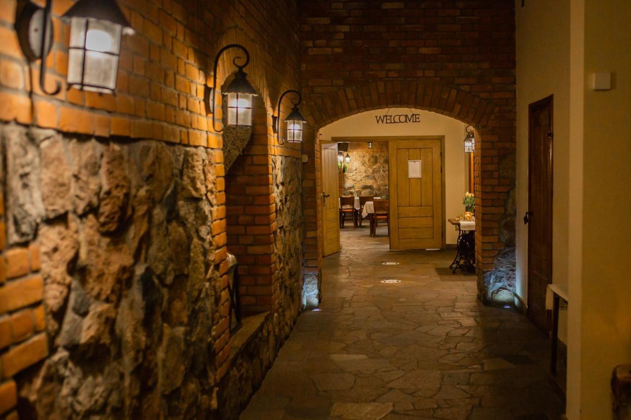 Hotel Przedzamcze Дзялдово Экстерьер фото